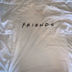 FRIENDS T SHIRT